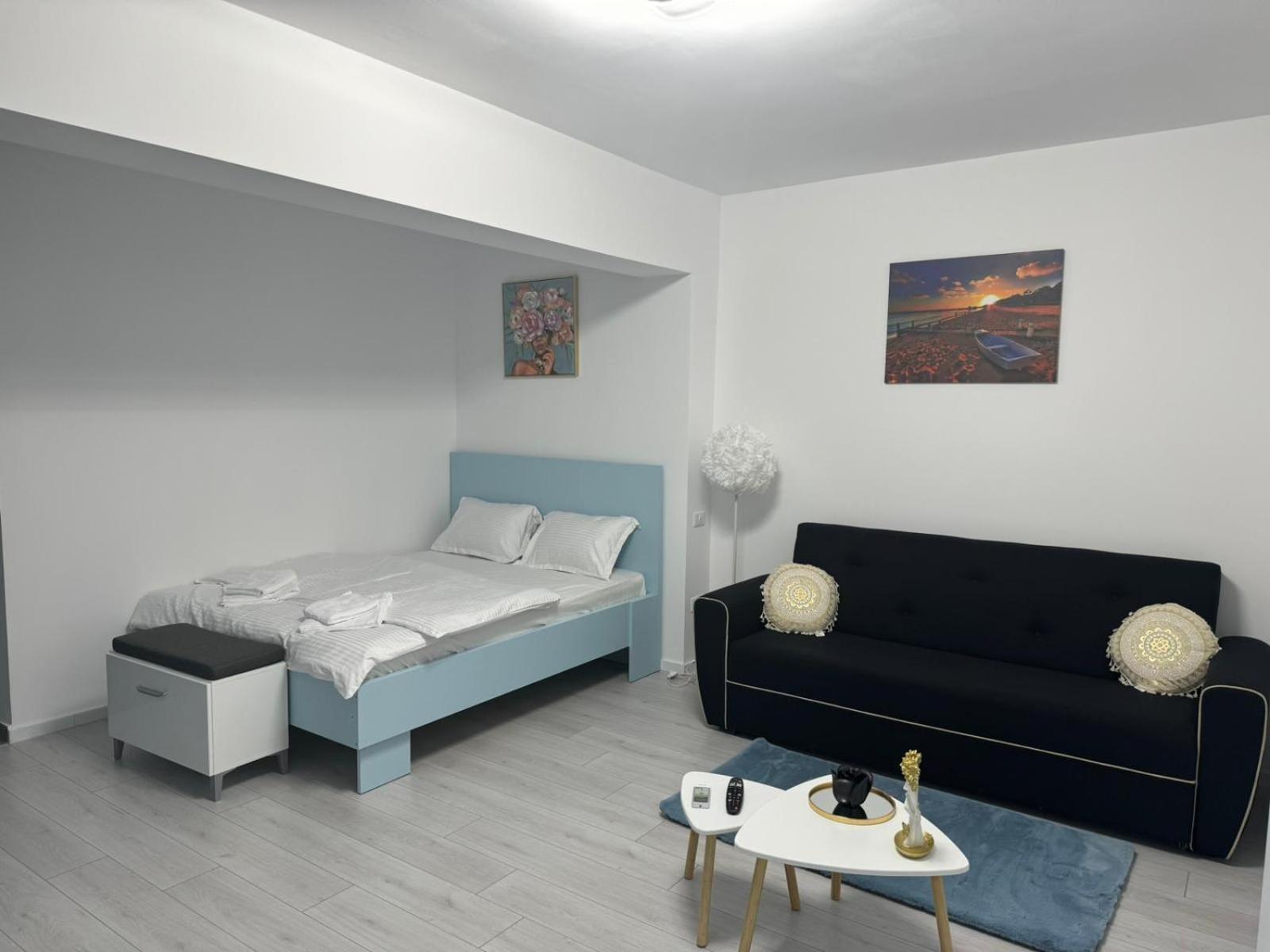 The Moon View Apartment Букурещ Екстериор снимка